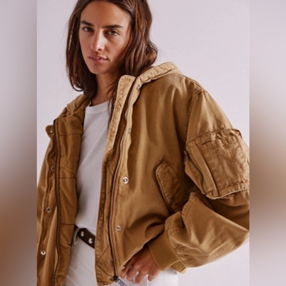 ✨NWT✨FREE PEOPLE LANDERS BOMBER JACKET